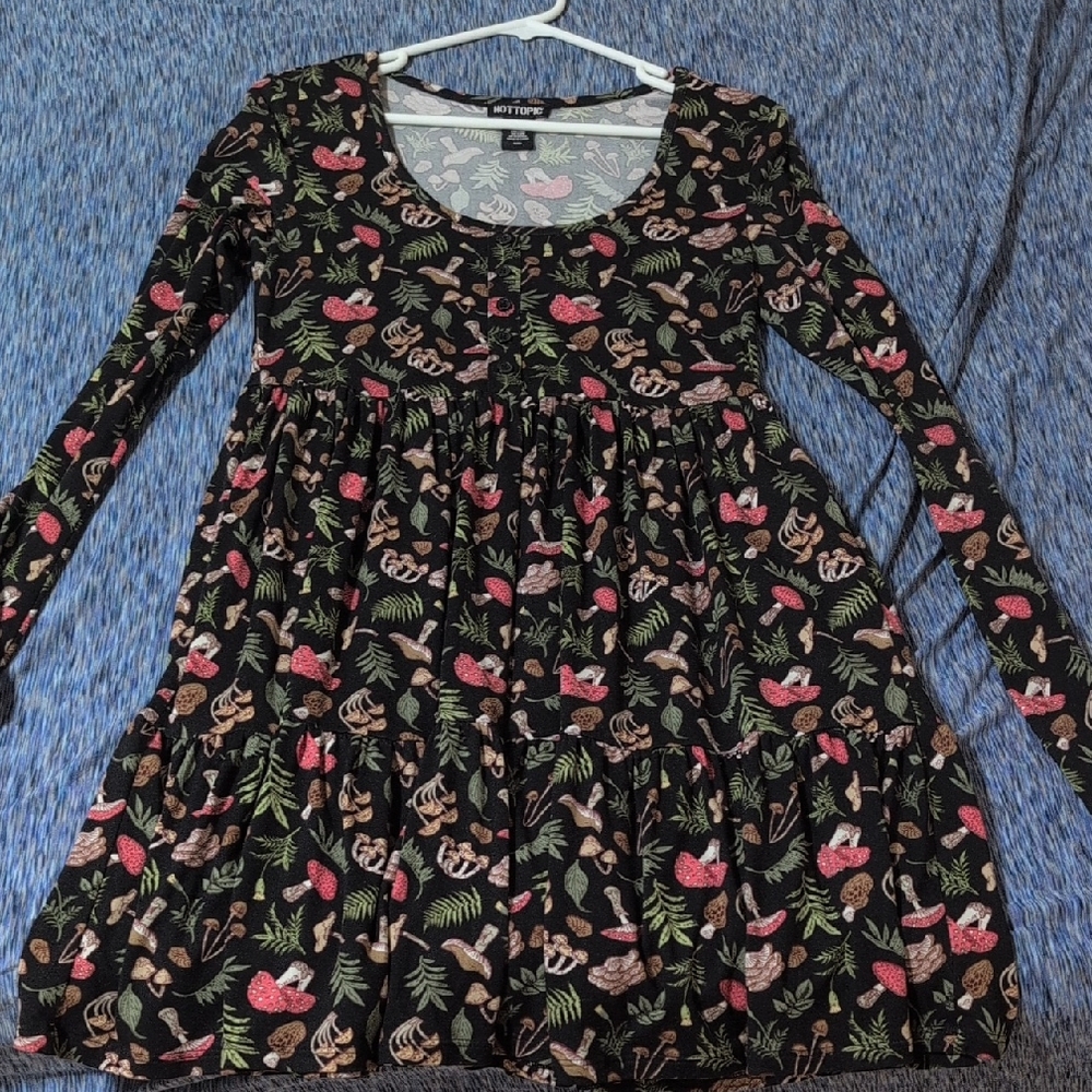 Hot Topic Black and Pink Floral Dress